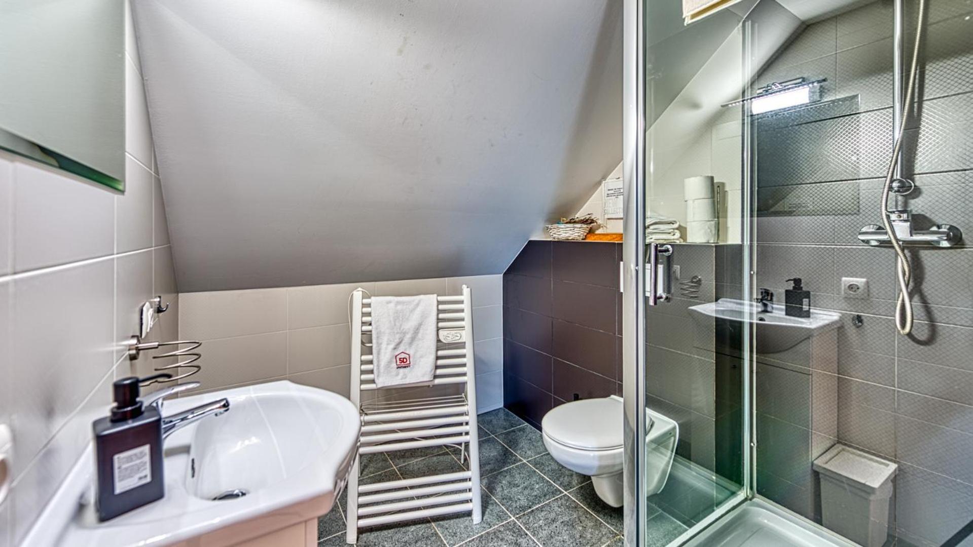 Izerska Baza - Basen, Ebike, Narty, Sauna, Jacuzzi, Las Blisko Swieradow Zdroj - 5D Apartamenty Giebultow  Buitenkant foto